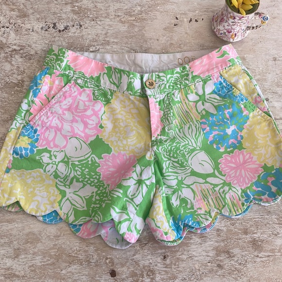 Lilly Pulitzer buttercup short sz00.   Excellent condition. - Picture 1 of 8
